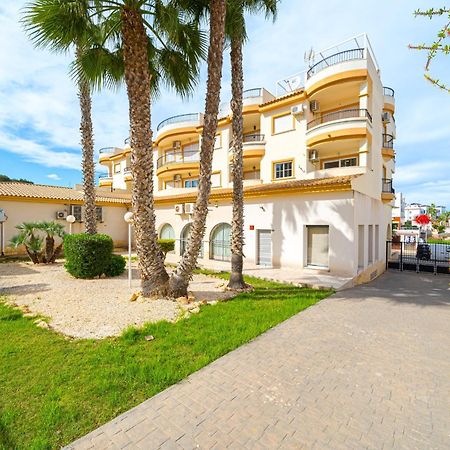 Villamartin Apartment. Excellent Location For Golfers, Cyclists And Hikers Экстерьер фото
