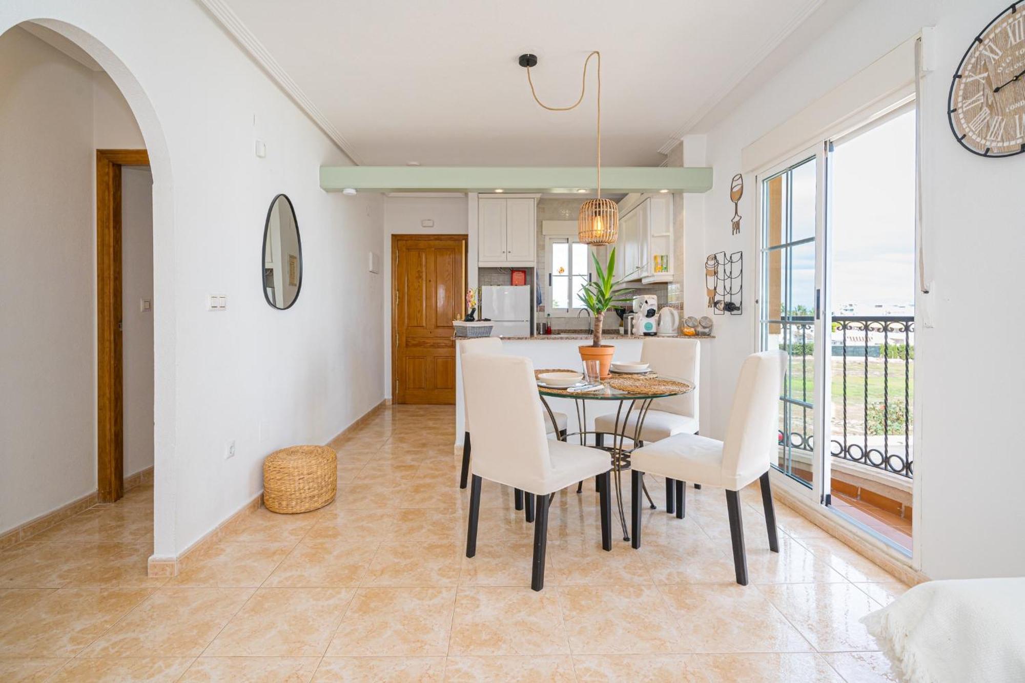 Villamartin Apartment. Excellent Location For Golfers, Cyclists And Hikers Экстерьер фото