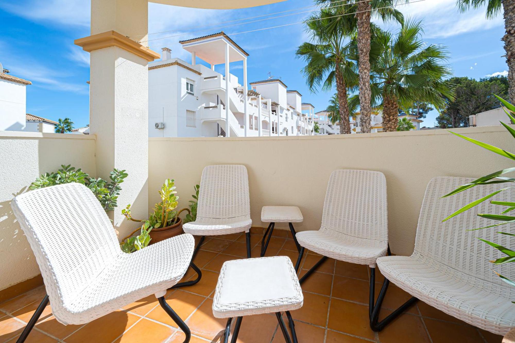Villamartin Apartment. Excellent Location For Golfers, Cyclists And Hikers Экстерьер фото