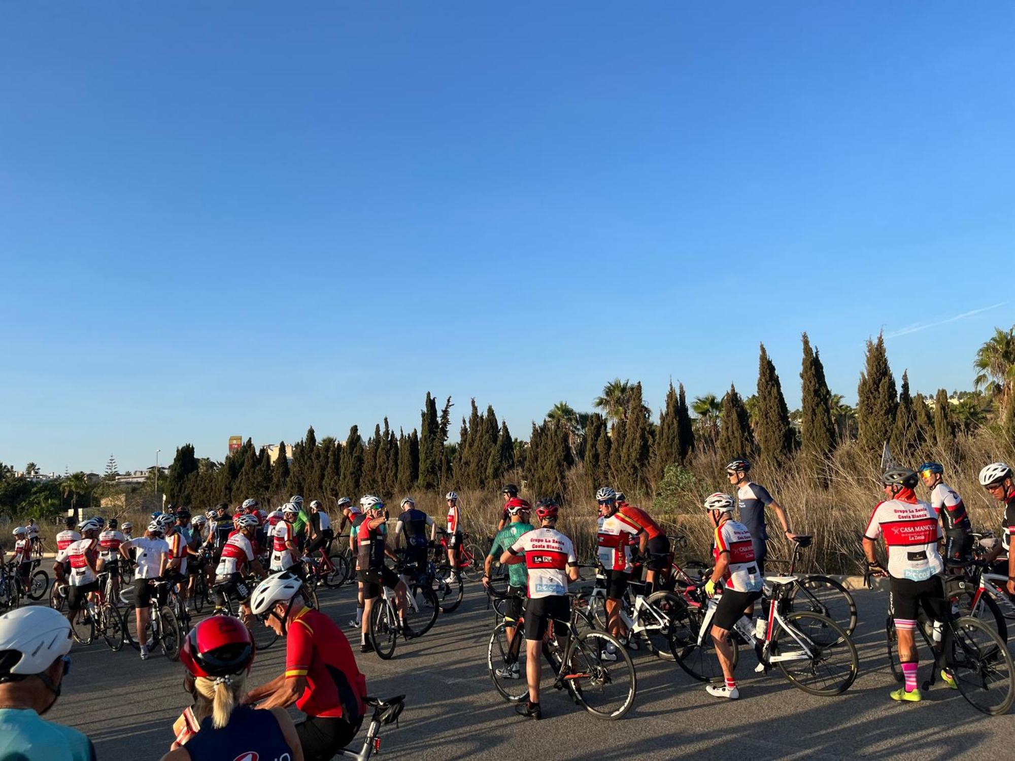 Villamartin Apartment. Excellent Location For Golfers, Cyclists And Hikers Экстерьер фото